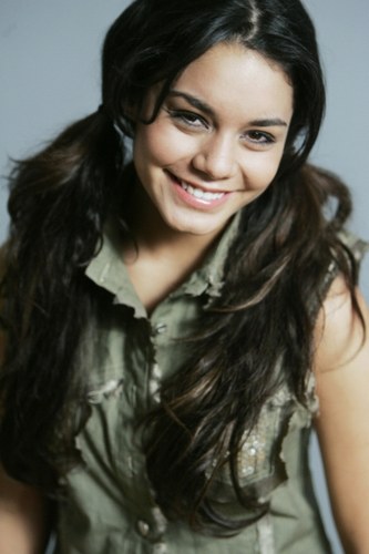 vanessa-hudgens_9.jpg